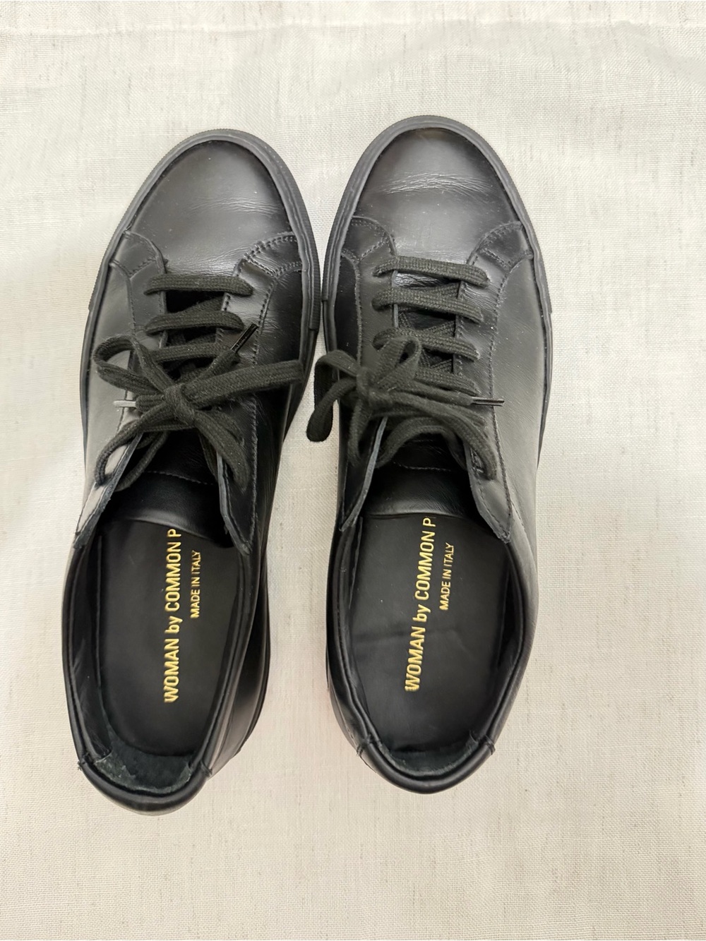 Common Projects Women’s Black Leather Low-Top Sneakers